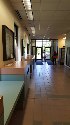 Post Office «United States Postal Service», reviews and photos, 103 W Powell Blvd, Gresham, OR 97030, USA