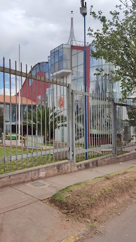 Opinii despre Colegio de Ingenieros del Peru - Cusco în Cusco - Escuela