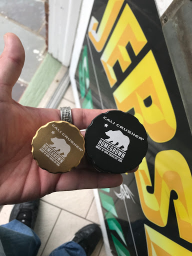 Tobacco Shop «Jersey Smoke», reviews and photos, 84 N Main St, Milltown, NJ 08850, USA