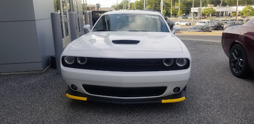 Car Dealer «Heritage Chrysler Dodge Jeep RAM Owings Mills», reviews and photos, 11212 Reisterstown Rd, Owings Mills, MD 21117, USA