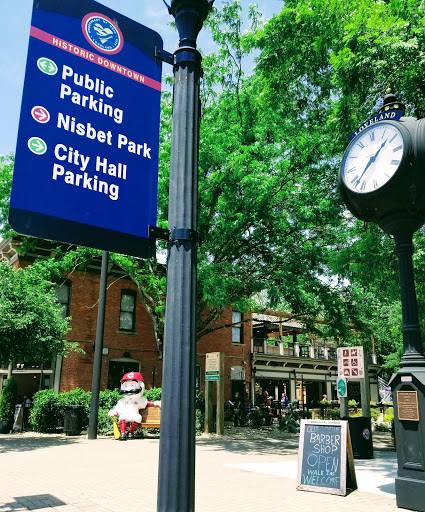 Barber Shop «Olde Loveland Barber Shop», reviews and photos, 106 Railroad Ave, Loveland, OH 45140, USA