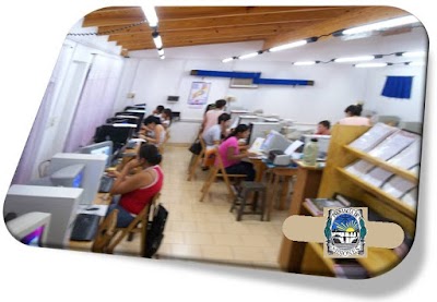 Photos of Academias Mariano Moreno