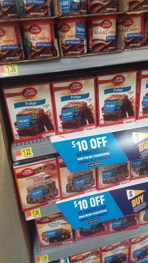 Discount Store «Walmart», reviews and photos, 1601 S Lower Sacramento Rd, Lodi, CA 95242, USA