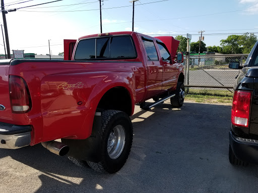 Used Car Dealer «Auto Finance La Meta», reviews and photos, 3300 SW Military Dr, San Antonio, TX 78211, USA