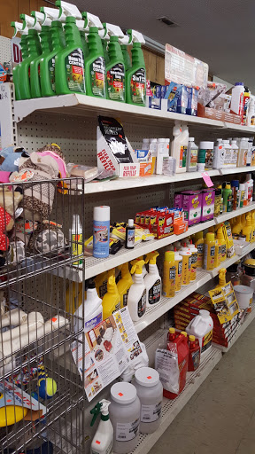 Pet Supply Store «Halbert Veterinary & Pet Supply», reviews and photos, 2675 M.L.K. Jr Blvd, Fayetteville, AR 72701, USA