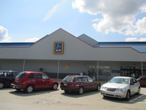 Supermarket «ALDI», reviews and photos, 575 Morgantown St #6, Uniontown, PA 15401, USA
