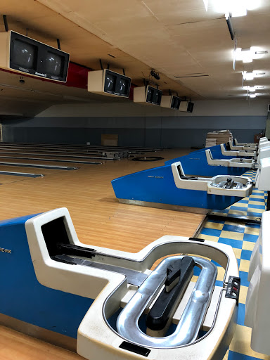 Bowling Alley «Anniston Bowling Center», reviews and photos, 321 W Blue Mountain Rd, Anniston, AL 36206, USA