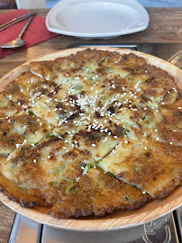 Kimchi-buchimgae du Restaurant de grillades coréennes Gooyi Gooyi à Paris - n°2