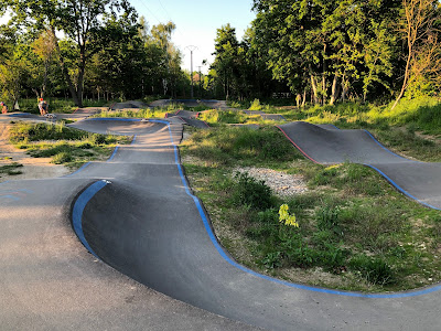 Pumptrack Ancy-Dornot by BikeSolutions.fr à Ancy-Dornot