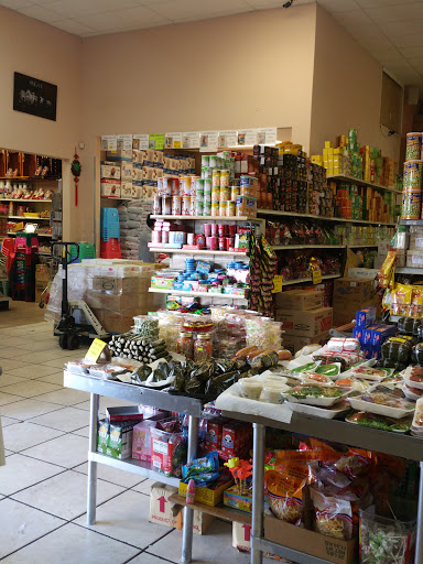 Asian Grocery Store «Lien Hoa Oriental Market», reviews and photos, 3692 W Waters Ave, Tampa, FL 33614, USA