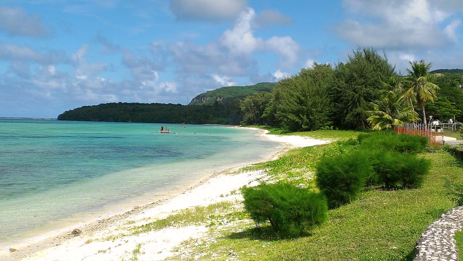 Pau Pau Beach'in fotoğrafı ve yerleşim