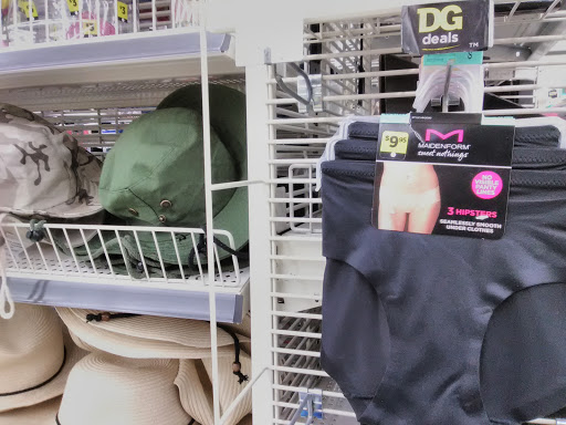 Discount Store «Dollar General», reviews and photos, 62 N Londonderry Square, Palmyra, PA 17078, USA