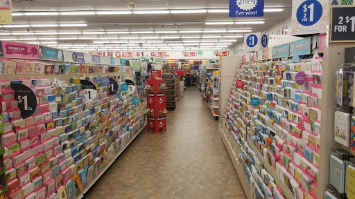 Dollar Store «Dollar Tree», reviews and photos, 201 Wooster Road North, Barberton, OH 44203, USA