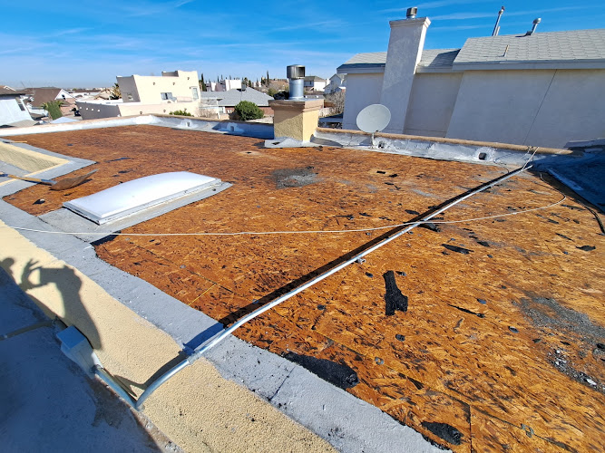 Red Eagle - Roofing Contractor in El Paso, Texas