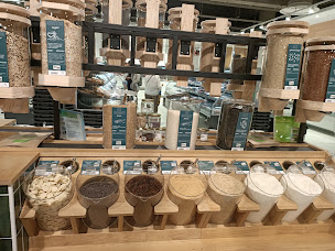 Photo n°6 de Boutique Nespresso Cap3000 à Saint-Laurent-du-Var ()