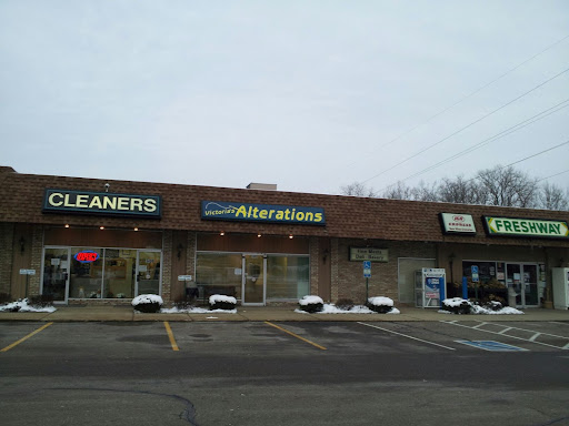 Dry Cleaner «Dry Cleaning World», reviews and photos, 1490 N Portage Path, Akron, OH 44313, USA