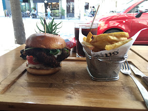 Photo n°30 de BANGER BURGER à Paris ()