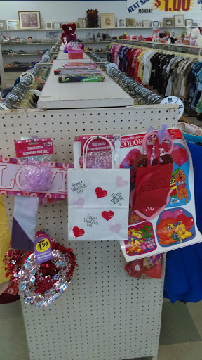 Thrift Store «Bargain World», reviews and photos, 4502 N Pearl St, Tacoma, WA 98407, USA