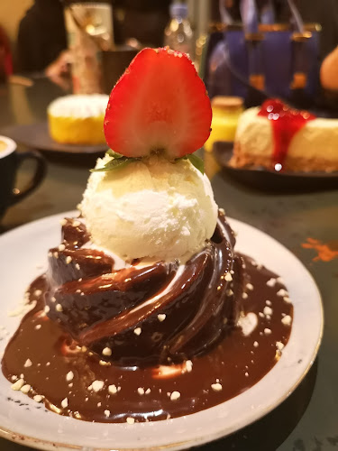 Comentarii opinii despre Paraguas Café