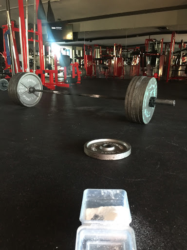 Personal Trainer «Physiques Gym», reviews and photos, 2716 E Bell Rd, Phoenix, AZ 85032, USA