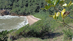 Valokuva Praia da Estrelaista. sisältäen suora rantaviiva