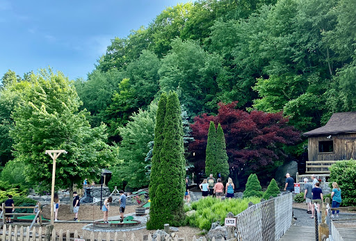 Miniature Golf Course «Olde Sawmill Grill and Miniature Golf Course», reviews and photos, 345 Oxford Rd, Oxford, CT 06478, USA