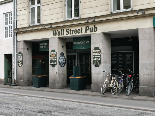 Wall Street Pub