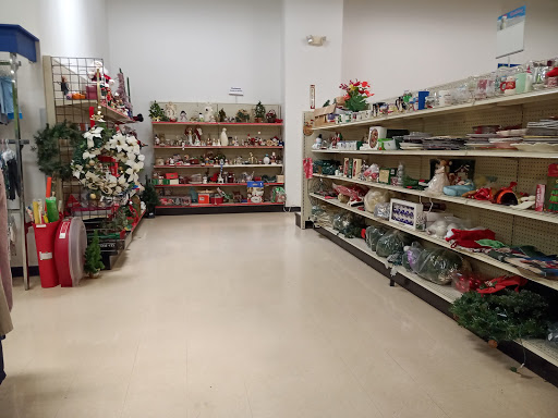 Thrift Store «Goodwill Retail & Donation Center», reviews and photos, 13500 Plantation Rd, Fort Myers, FL 33966, USA