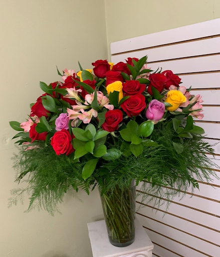 Florist «Floreria Mexico», reviews and photos, 14 N Union St, Aurora, IL 60505, USA