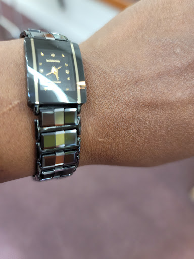 Jeweler «Bong Jewelers», reviews and photos, 142 E Front St, Plainfield, NJ 07060, USA