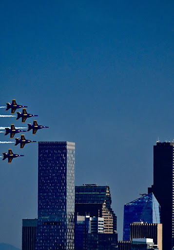 Shopping Mall «Rainier Square», reviews and photos, 1301 5th Ave, Seattle, WA 98101, USA