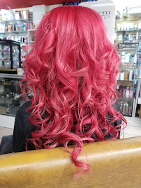 Ashley's Beauty Salon - Photo 2 - Car repair in Los Angeles, CA, East Los Angeles