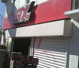 Tienda Six photo
