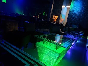 HEAT Restaurant & Hookah Lounge - photo 24