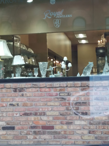 Jewelry Store «Royal Jewelers», reviews and photos, 73 Broadway N, Fargo, ND 58102, USA