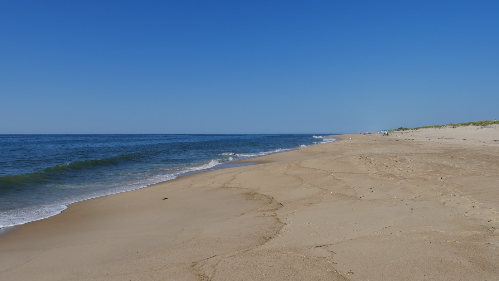 Foto von Hither Hills Beach mit beiger sand Oberfläche