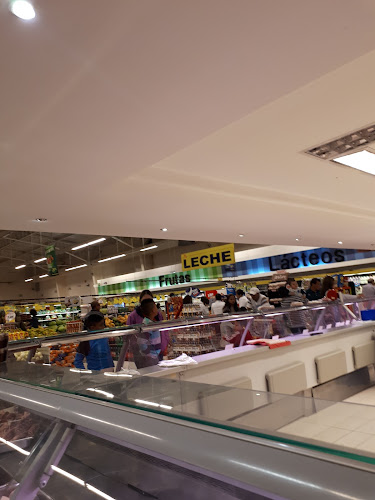 Opiniones de Mega Santa María en Quito - Supermercado
