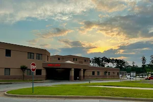Woodland Heights Medical Center image