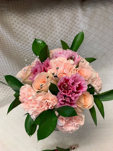 Florist «Schultz Floral Shop», reviews and photos, 2204 Calumet Ave, Valparaiso, IN 46383, USA