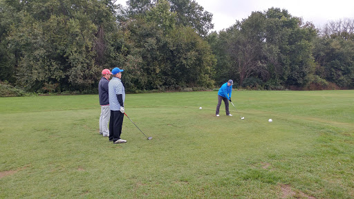 Golf Course «Twin Oaks Golf & Plantation Club», reviews and photos, 450 E 43rd St, Covington, KY 41015, USA