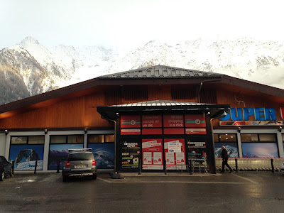 Super U et Drive à Les Houches