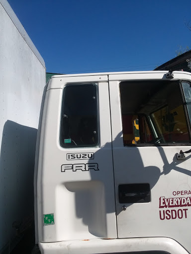 Moving Company «Joe Moholland Moving», reviews and photos, 15481 Farm Creek Dr, Woodbridge, VA 22191, USA