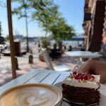 Photo n°3 de l'avis de Natalya.e fait le 08/07/2023 à 12:45 sur le  The Special Connection à Hamburg