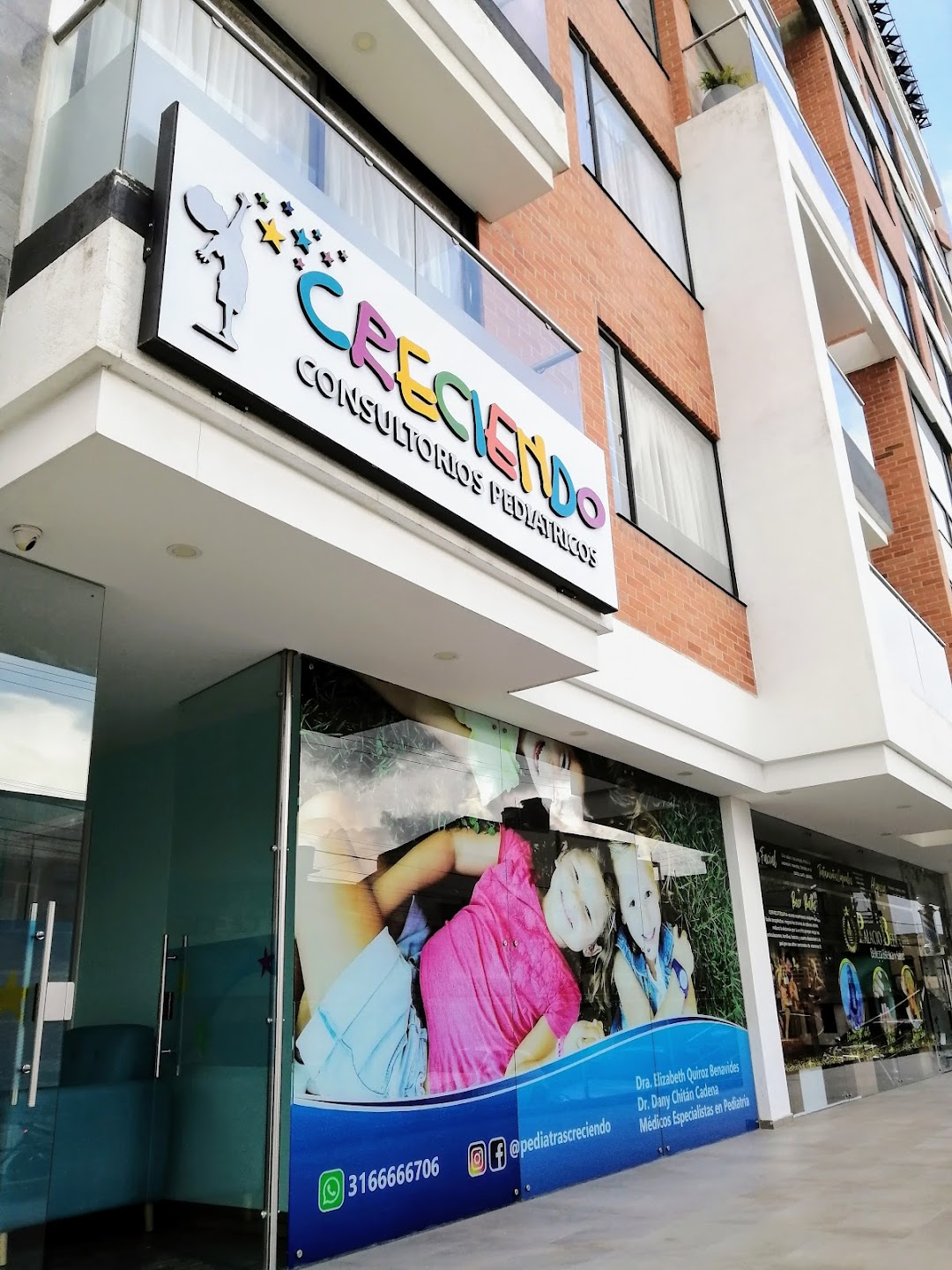 Edificio PRAGA Oficina Importcarlosalazar