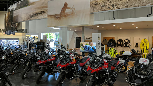 BMW Motorcycle Dealer «BMW Motorcycles of Lynnwood», reviews and photos, 17900 WA-99 #102, Lynnwood, WA 98037, USA