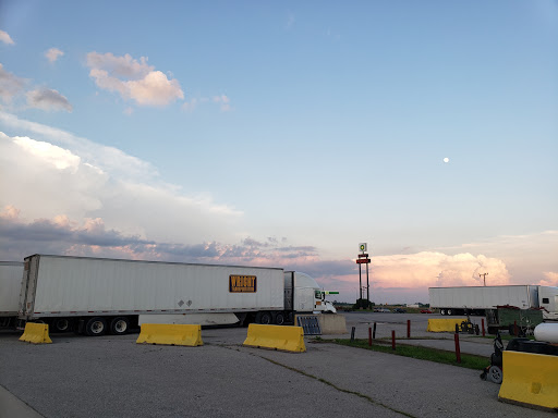 Truck Stop «Ainsworth 4 Corners Fuel», reviews and photos, 3112 IA-92, Ainsworth, IA 52201, USA