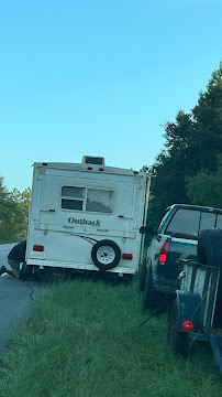 M & B Commercial Tire