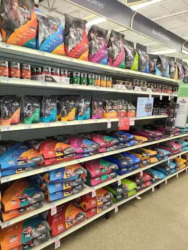 Pet Supply Store «PetSmart», reviews and photos, 1386 Atwood Ave, Johnston, RI 02919, USA