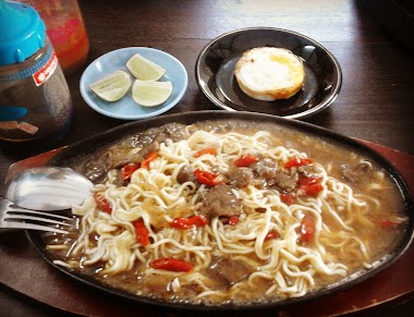 Majesty Cafe & Coffee Shop