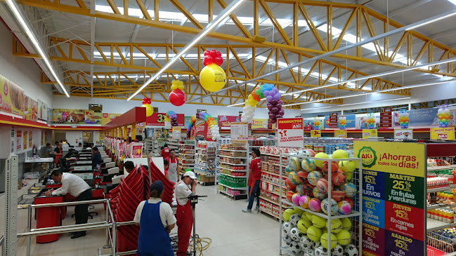 Opiniones de AKÍ La Vicentina en Quito - Supermercado